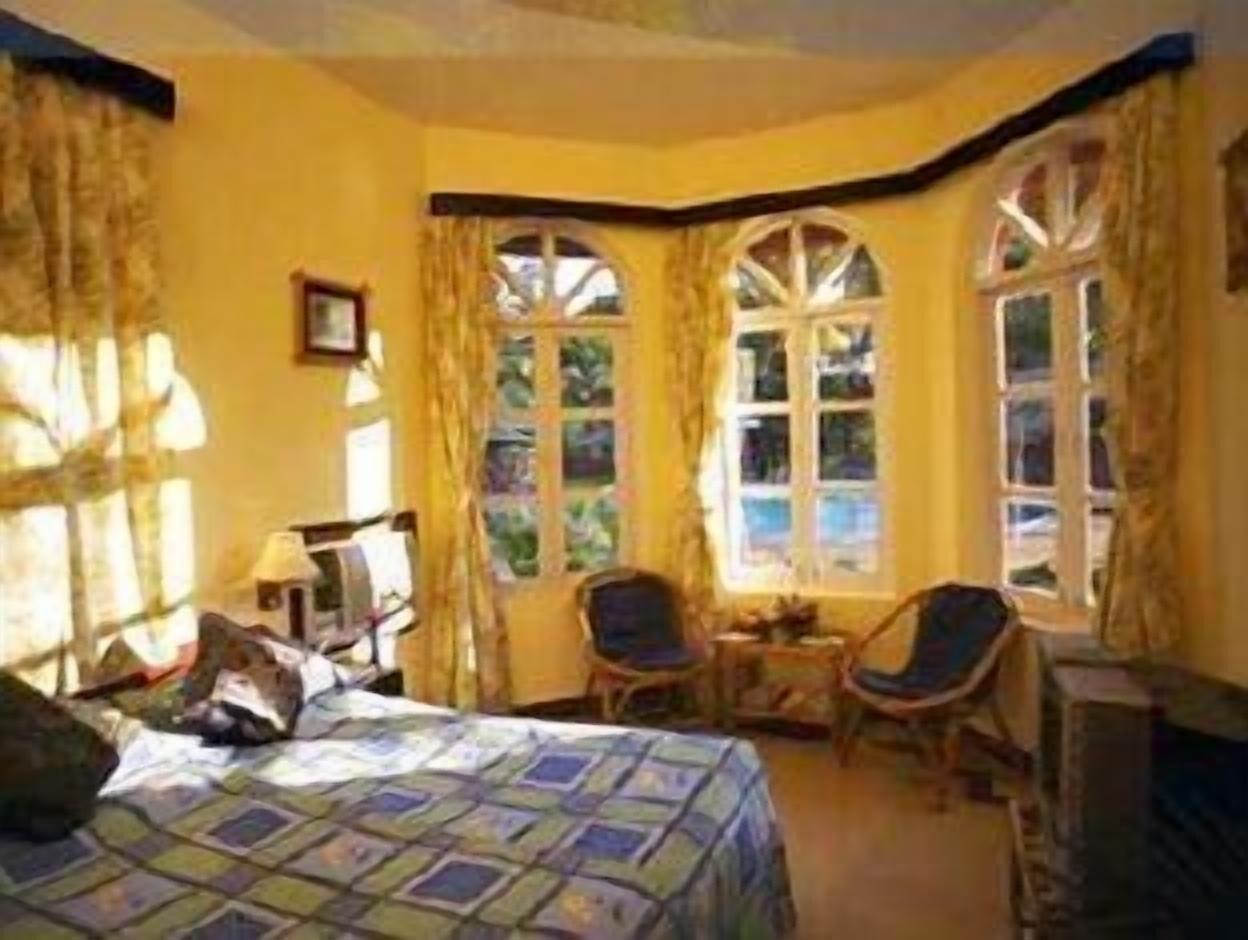 Varca Palms Beach Resort Extérieur photo